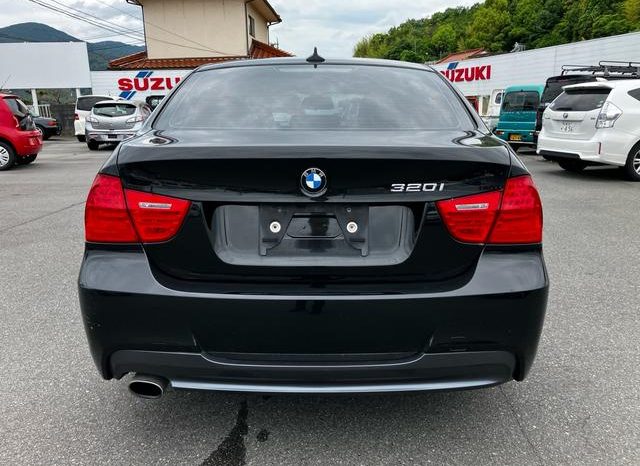 BMW 3 Series 320i M Sport Package full