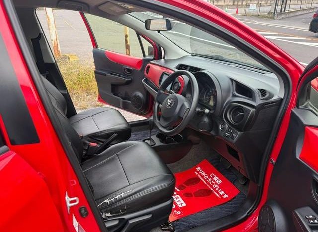 Toyota Vitz F 2012 full