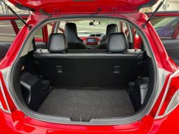 Toyota Vitz F 2012 full