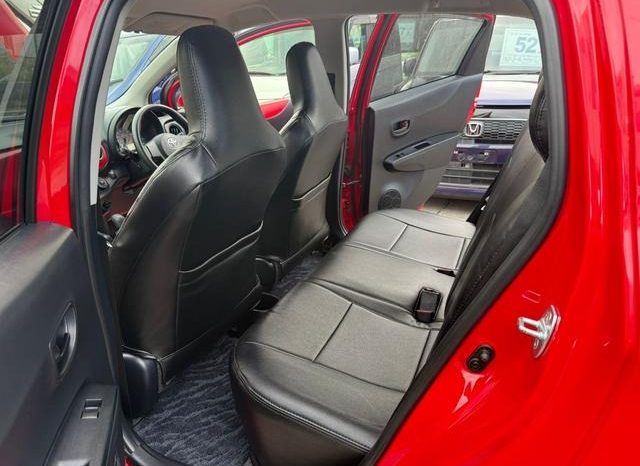 Toyota Vitz F 2012 full