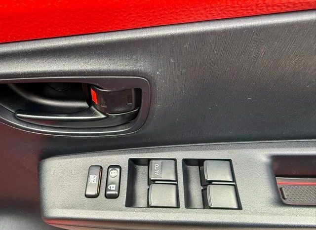 Toyota Vitz F 2012 full