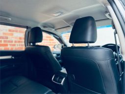 TOYOTA HILUX SR5 2018 full