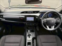TOYOTA HILUX Z 2018 full