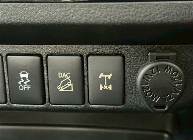 TOYOTA HILUX Z 2018 full