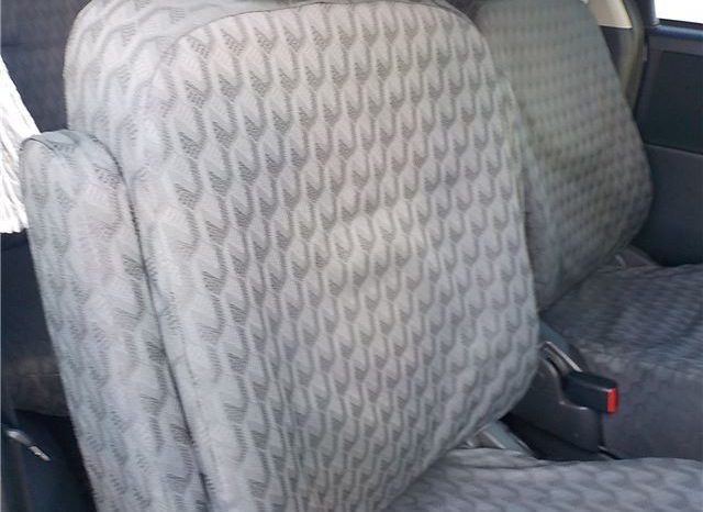 TOYOTA NOAH SI 2010 full