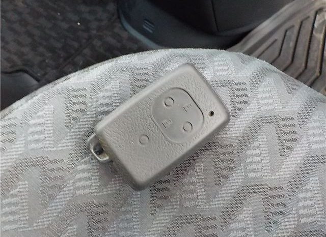 TOYOTA NOAH SI 2010 full