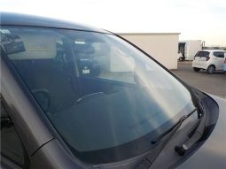 TOYOTA NOAH SI 2010 full