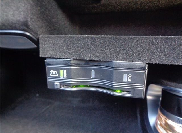 MERCEDES BENZ C-CLASS C250 SPORTS full