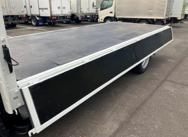 MITSUBISHI FUSO CANTER 2018 full