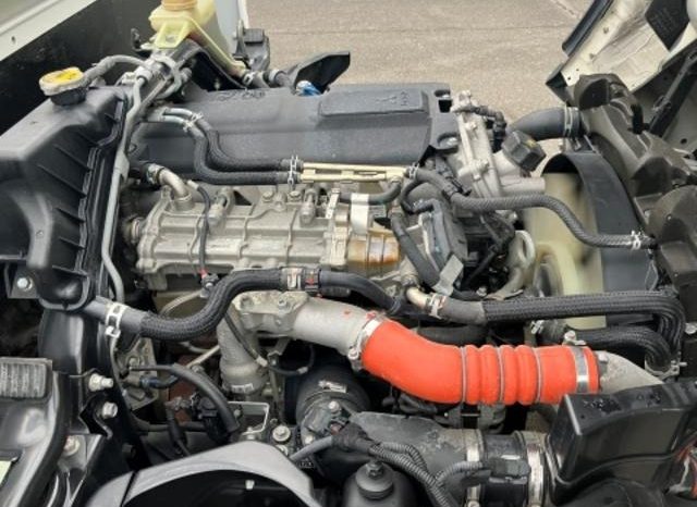 MITSUBISHI FUSO CANTER 2018 full