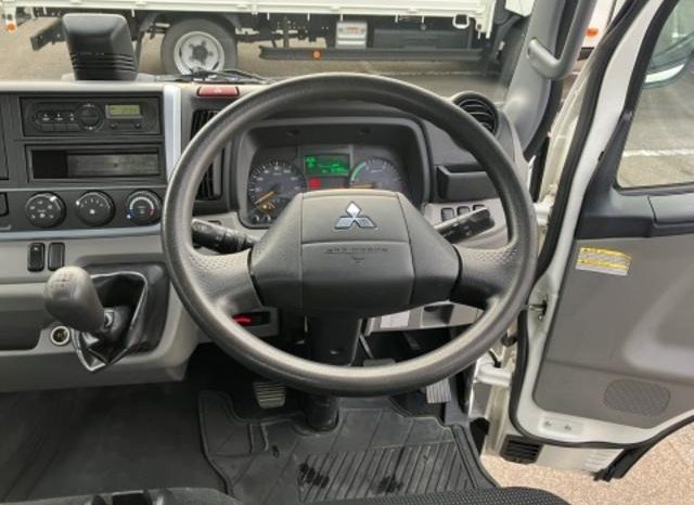 MITSUBISHI FUSO CANTER 2018 full