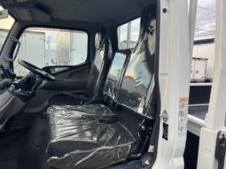 MITSUBISHI FUSO CANTER 2018 full