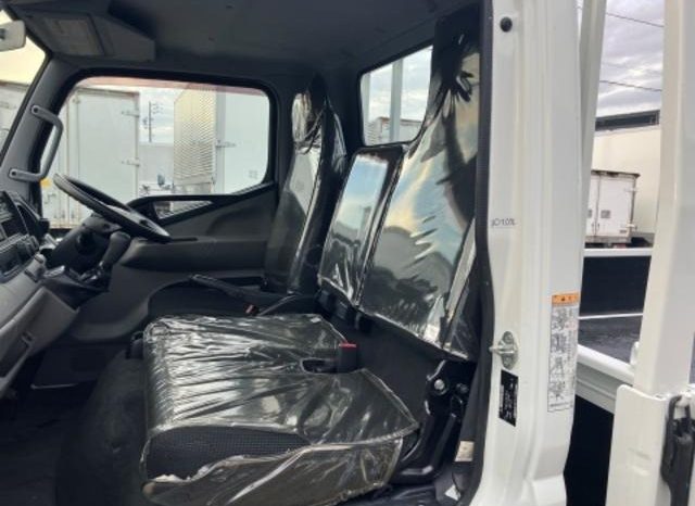 MITSUBISHI FUSO CANTER 2018 full