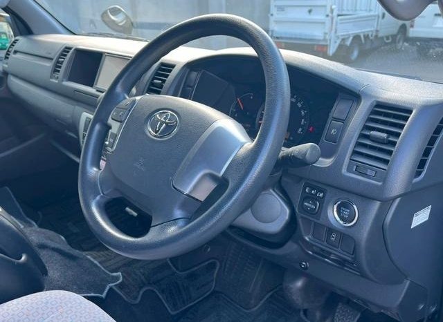 TOYOTA HIACE COMMUTER SUPER LONG GL 2016 full