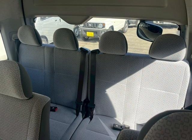 TOYOTA HIACE COMMUTER SUPER LONG GL 2016 full