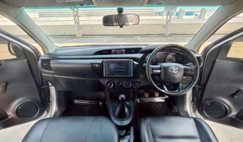 Toyota Hilux Revo Single Cab 2.4J 2017 full