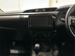 Toyota Hilux GUN126R FACELIFT SR (4×4) 2020 full