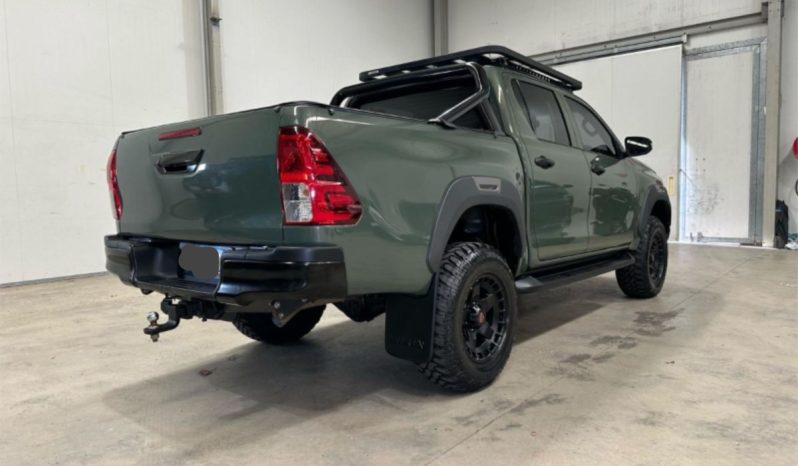 Toyota Hilux GUN126R FACELIFT SR (4×4) 2020 full