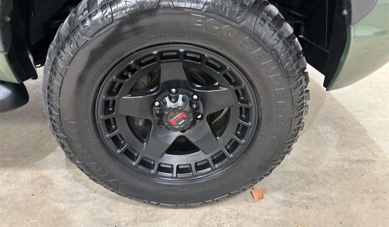 Toyota Hilux GUN126R FACELIFT SR (4×4) 2020 full