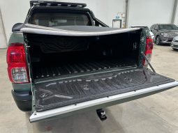 Toyota Hilux GUN126R FACELIFT SR (4×4) 2020 full