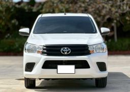 Toyota Hilux RevoStandard Cab 2.4 J Plus 2018 full