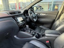 Nissan Qashqai 1.2 DIG-T Tekna+ XTRON Euro 6 2017 full