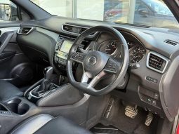 Nissan Qashqai 1.2 DIG-T Tekna+ XTRON Euro 6 2017 full