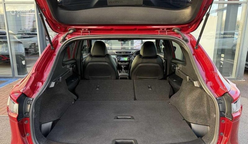 Nissan Qashqai 1.2 DIG-T Tekna+ XTRON Euro 6 2017 full