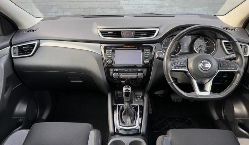 Nissan Qashqai 1.2 DIG-T N-Connecta XTRON Euro 6 2017 full