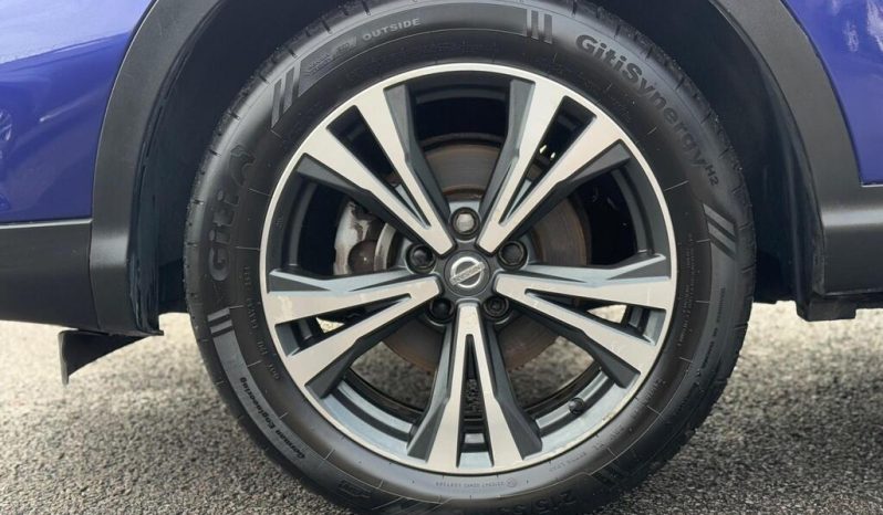 Nissan Qashqai 1.2 DIG-T N-Connecta XTRON Euro 6 2017 full