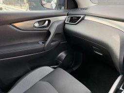 Nissan Qashqai 1.2 DIG-T N-Connecta XTRON Euro 6 2017 full