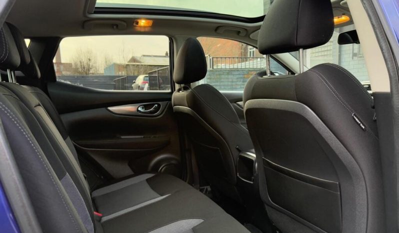 Nissan Qashqai 1.2 DIG-T N-Connecta XTRON Euro 6 2017 full