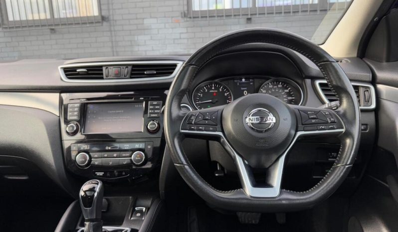Nissan Qashqai 1.2 DIG-T N-Connecta XTRON Euro 6 2017 full