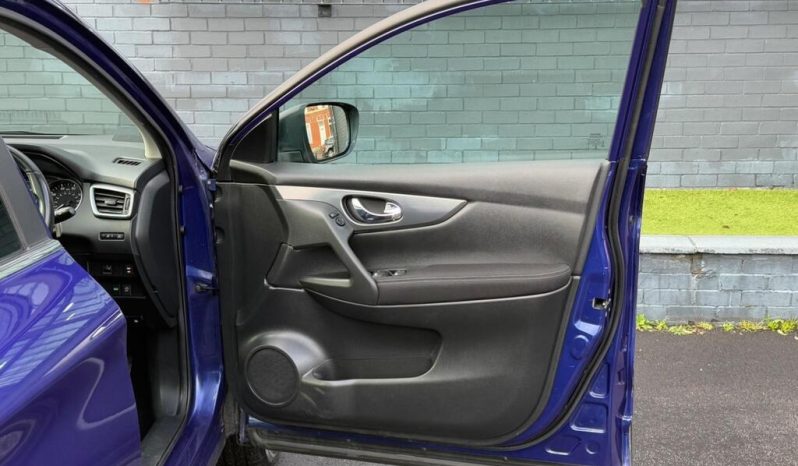 Nissan Qashqai 1.2 DIG-T N-Connecta XTRON Euro 6 2017 full