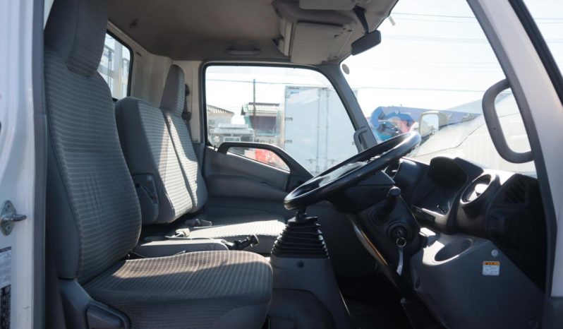 Hino Dutro Flat Body 3tone 2016 full