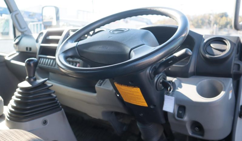 Hino Dutro Flat Body 3tone 2016 full