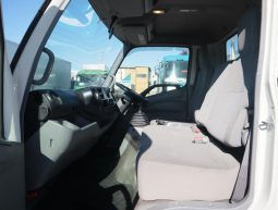 Hino Dutro Flat Body 3tone 2016 full