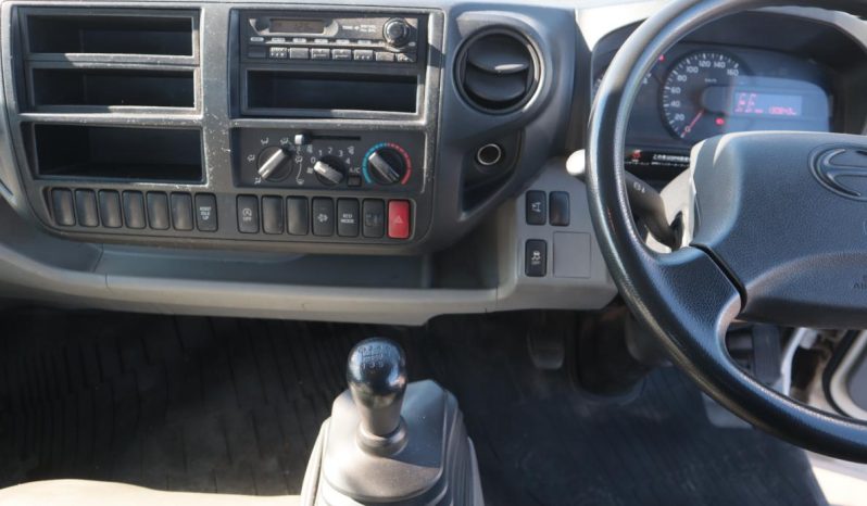 Hino Dutro Flat Body 3tone 2016 full