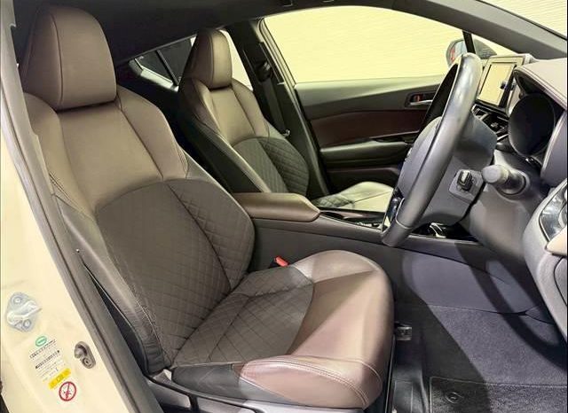 TOYOTA C-HR G 2017 full