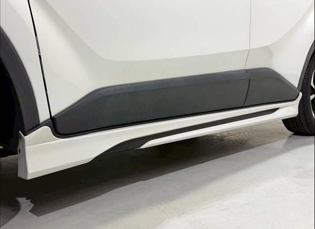 TOYOTA C-HR G 2017 full