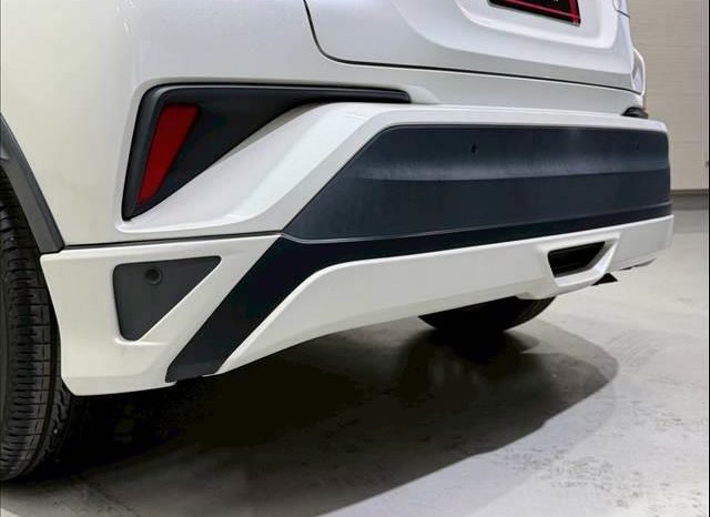 TOYOTA C-HR G 2017 full