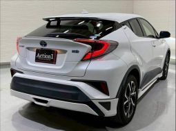 TOYOTA C-HR G 2017 full