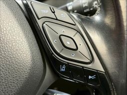 TOYOTA C-HR G 2017 full