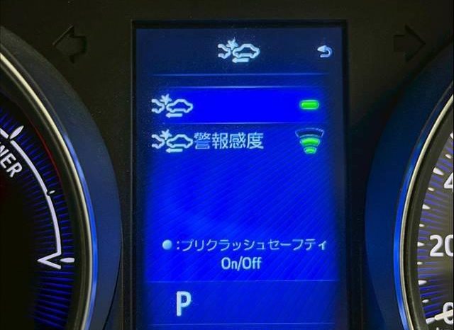 TOYOTA C-HR G 2017 full