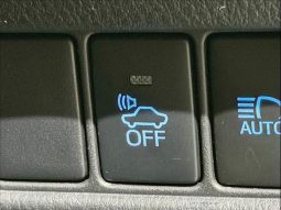 TOYOTA C-HR G 2017 full