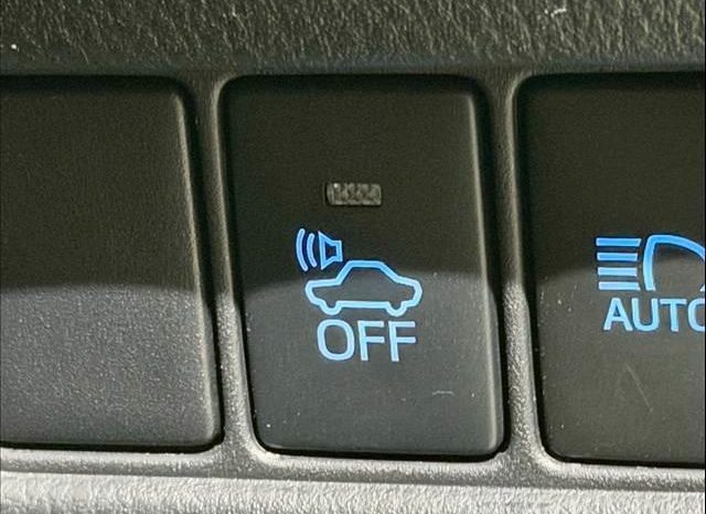 TOYOTA C-HR G 2017 full