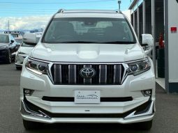 TOYOTA LAND CRUISER PRADO TX L PACKAGE full