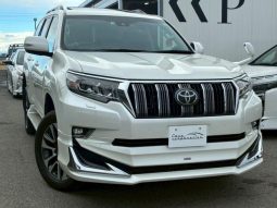 TOYOTA LAND CRUISER PRADO TX L PACKAGE full