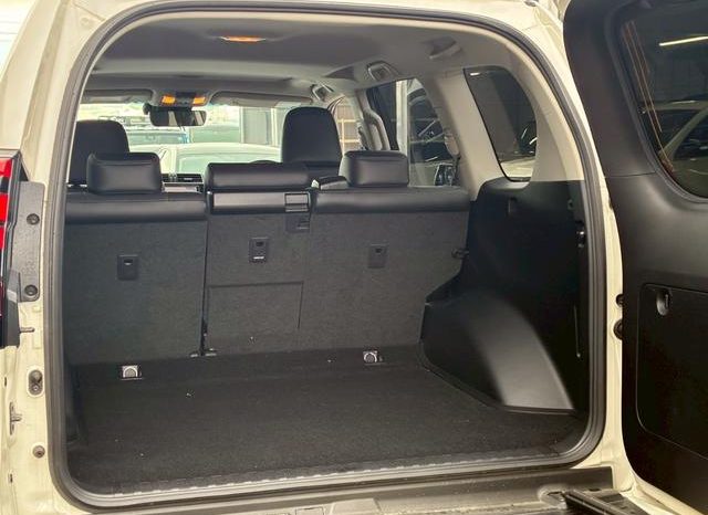 TOYOTA LAND CRUISER PRADO TX L PACKAGE full