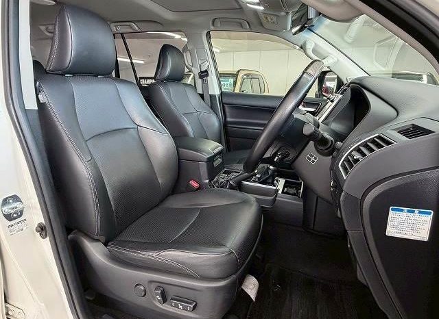 TOYOTA LAND CRUISER PRADO TX L PACKAGE 2018 full